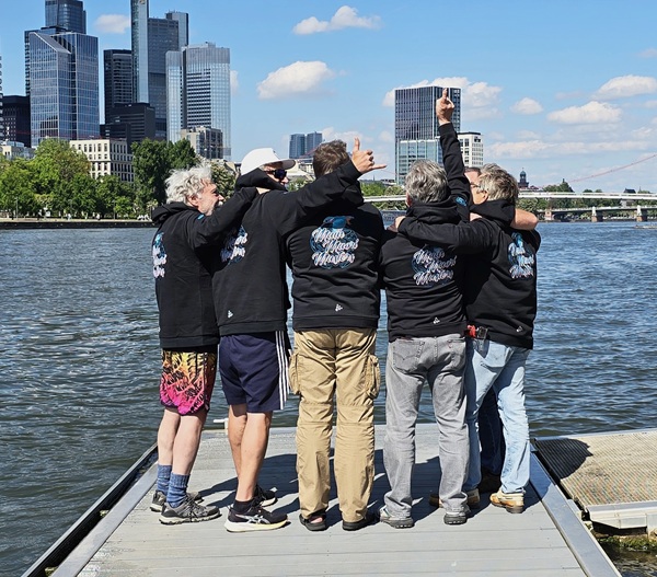 Main Maori Masters-Team_Sweater_800px