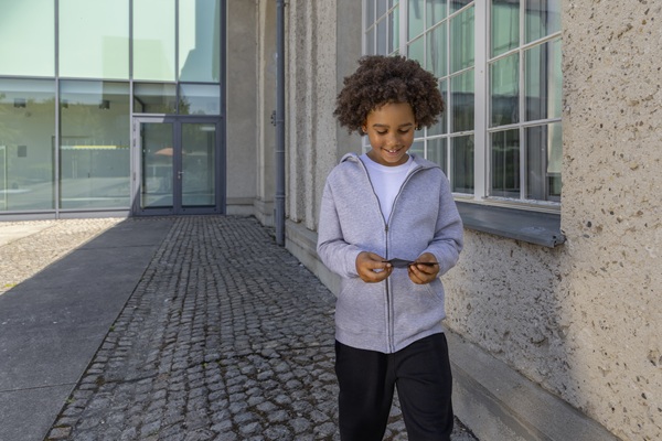 Kids Iconic Premium Hooded Sweat Jacket